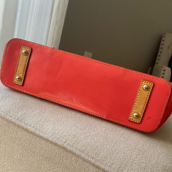 Dooney & Bourke Small Lexington Shopper Tote - Picture 4 of 13